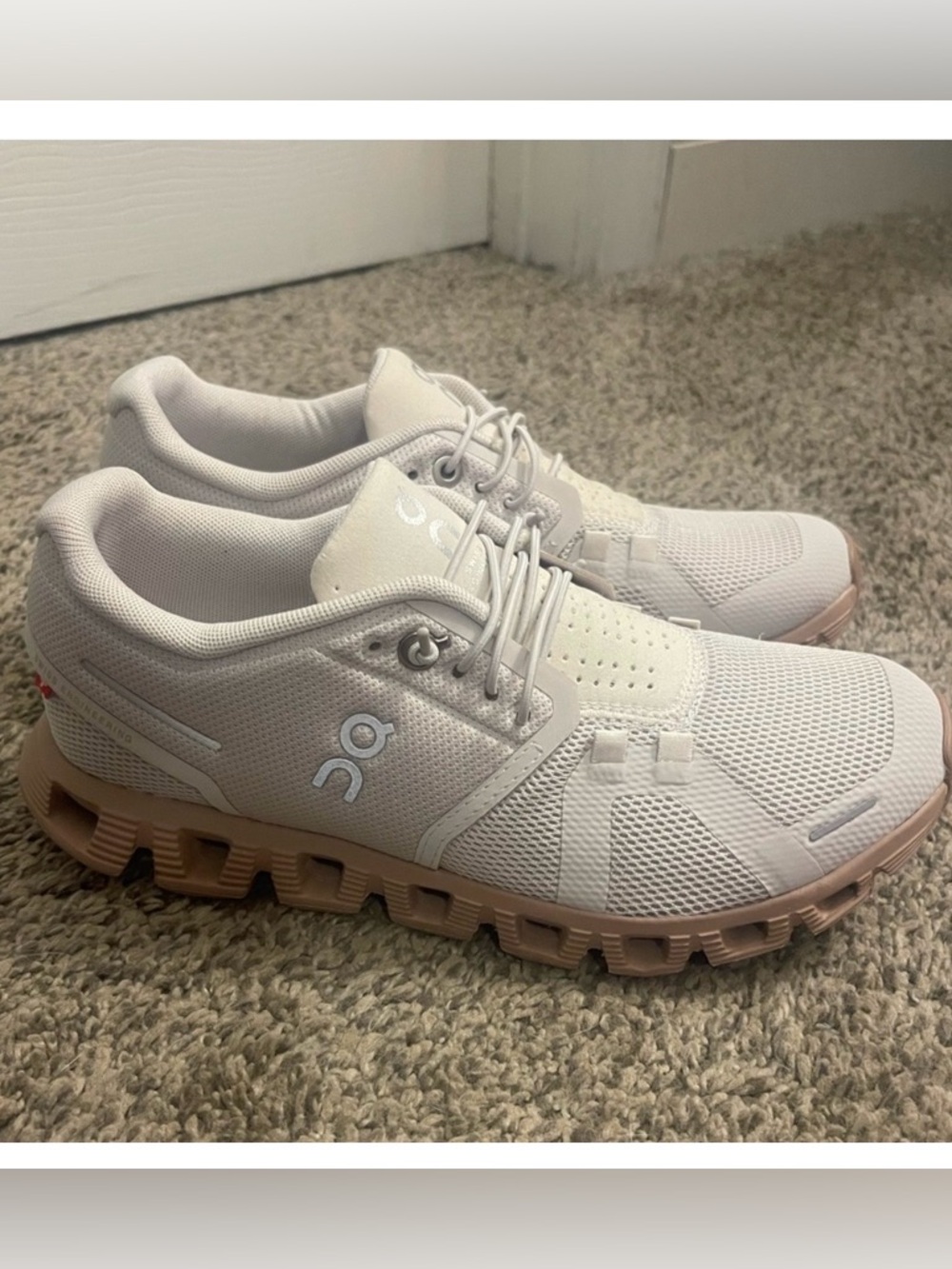On Running Cloud 5 Athletic Shoes - Picture 3 of 7